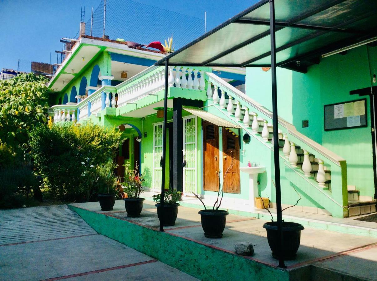 Iguana Hostel San Cristóbal de Las Casas Exterior foto